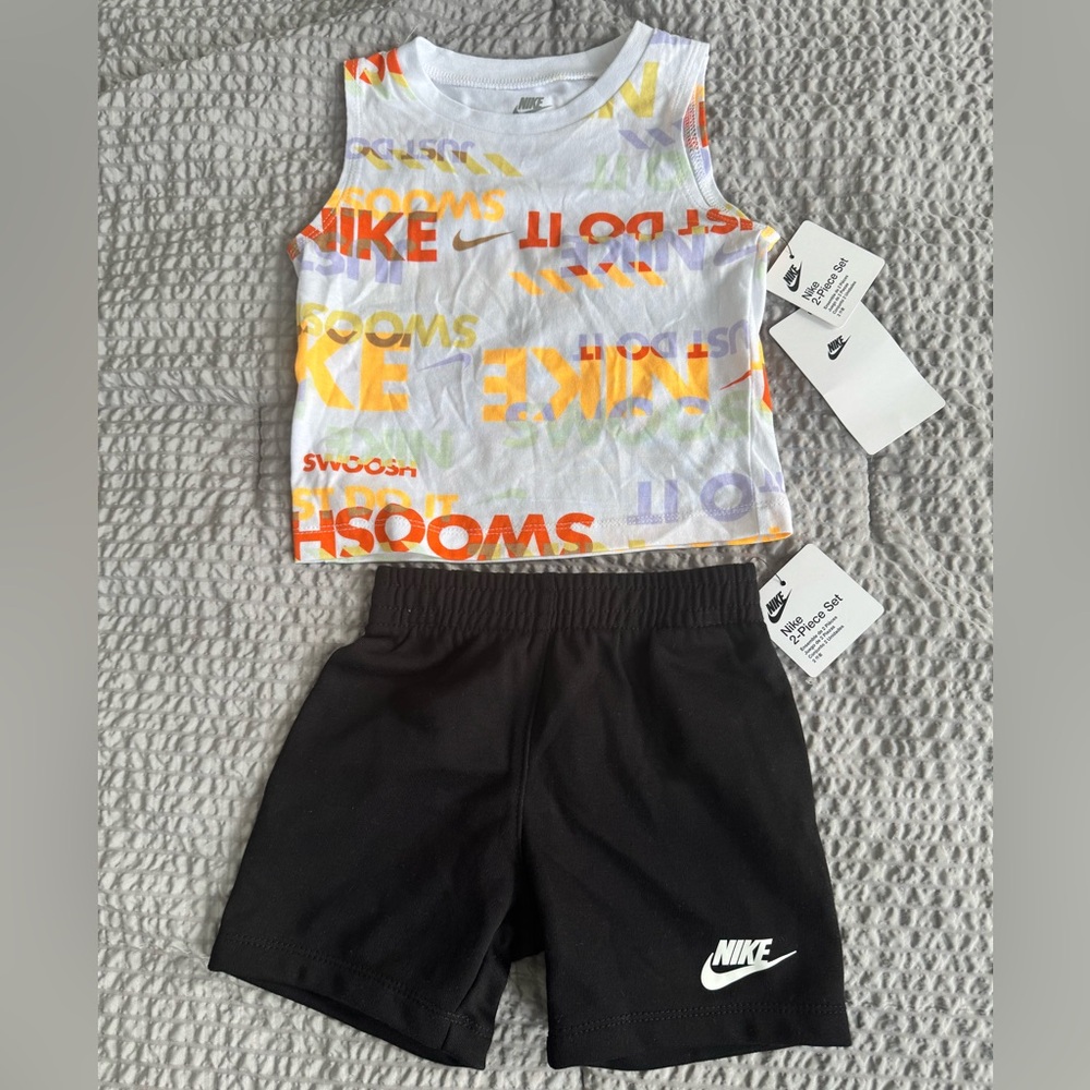 โ ๏ธNike Tank & Shortsโ ๏ธ